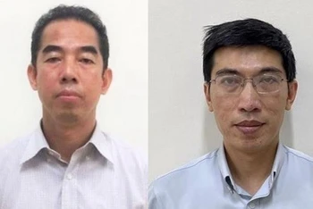 Bị can Tô Anh Dũng, nguyên Thứ trưởng Ngoại giao (bên trái) và bị can Nguyễn Quang Linh, nguyên Trợ lý Phó Thủ tướng Thường trực Chính phủ. (Ảnh: TTXVN)