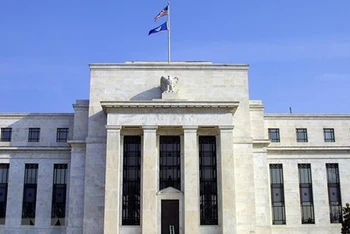 Trụ sở Ngân hàng Dự trữ liên bang Mỹ (FED) ở Washington, DC. (Ảnh: AFP/TTXVN)