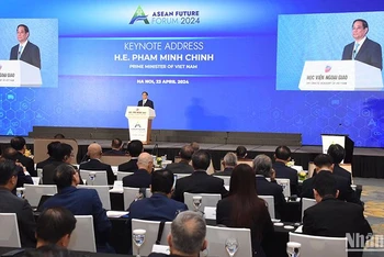 Thủ tướng Phạm Minh Chính phát biểu tại Diễn đàn Tương lai ASEAN 2024. (Ảnh: TRẦN HẢI)