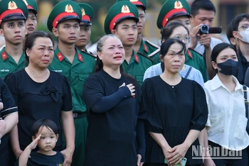 [Ảnh] Những hình ảnh xúc động tại Quốc tang Tổng Bí thư Nguyễn Phú Trọng