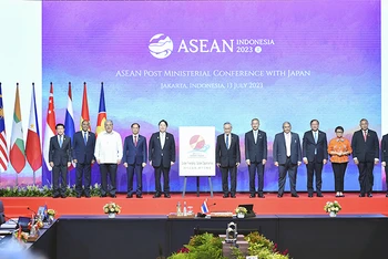 Hội nghị Bộ trưởng Ngoại giao ASEAN-Nhật Bản tại Jakarta, Indonesia. (Ảnh BỘ NGOẠI GIAO)