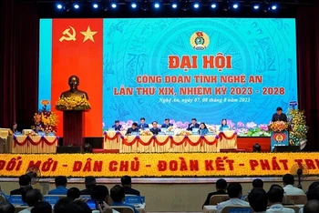 Toàn cảnh Đại hội Công đoàn tỉnh Nghệ An lần thứ 19, nhiệm kỳ 2023-2028.