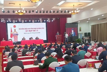 Hội đồng nhân dân tỉnh Nghệ An thông qua các nhiệm vụ, giải pháp chủ yếu phát triển kinh tế, xã hội năm 2024.