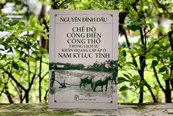 Bìa cuốn "“Chế độ công điền, công thổ trong lịch sử khẩn hoang Nam Kỳ lục tỉnh” của học giả Nguyễn Đình Đầu.