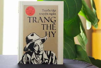 Bìa Tuyển tập truyện ngắn Trang Thế Hy.