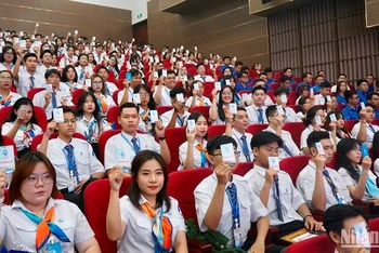 Các đại biểu dự Đại hội sinh viên Thành phố Hồ Chí Minh lần thứ VII