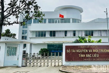 Trụ sở Sở Tài nguyên và Môi trường tỉnh Bạc Liêu, nơi có một số cán bộ lãnh đạo liên quan sai phạm trong việc thực hiện các dự án xây dựng trạm quan trắc, gây lãng phí lớn. (Ảnh: TRỌNG DUY)