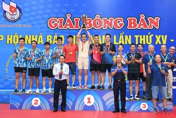 [Ảnh] Bế mạc Giải bóng bàn Cúp Hội Nhà báo Việt Nam lần thứ XV–năm 2022