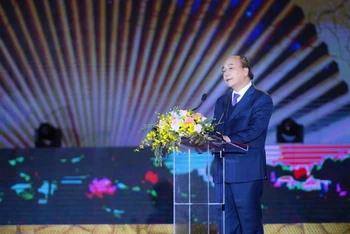 Chủ tịch nước Nguyễn Xuân Phúc phát biểu tại buổi lễ.