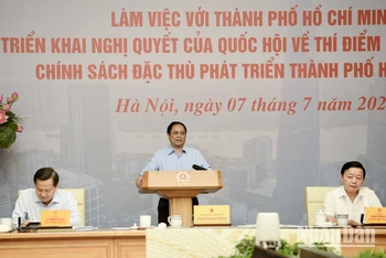 Nỗ lực thực hiện thành công các cơ chế, chính sách đặc thù cho Thành phố Hồ Chí Minh 