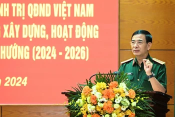 Đại tướng Phan Văn Giang phát biểu ý kiến tại Hội nghị.