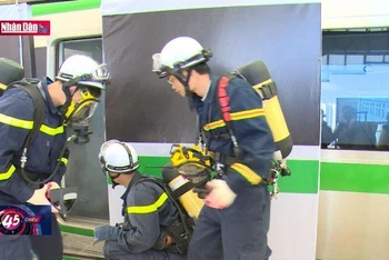Diễn tập chữa cháy và cứu nạn trên tuyến metro Cát Linh - Hà Đông