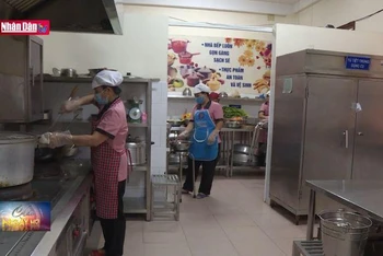 Đà Nẵng kiểm tra an toàn thực phẩm bếp ăn tập thể và trường học