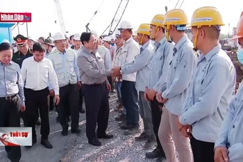 Thủ tướng kiểm tra dự án đường Tân Vạn - Nhơn Trạch thuộc vành đai 3 Thành phố Hồ Chí Minh