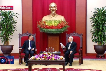 Tổng Bí thư tiếp Chánh Văn phòng Trung ương Đảng Nhân dân Cách mạng Lào