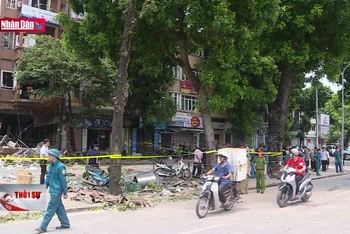Nổ khí gas ở Hà Nội khiến nhiều người bị thương