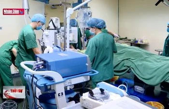 120 y bác sĩ xuyên đêm lấy tạng người hiến tại Quảng Ninh