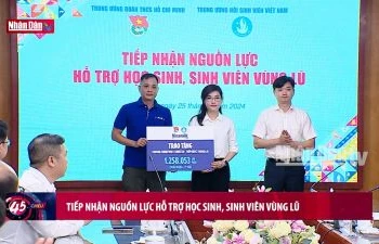 Tiếp nhận nguồn lực hỗ trợ học sinh, sinh viên vùng lũ