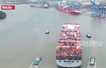 Giải quyết "điểm nghẽn" logistics khu vực Nam Bộ