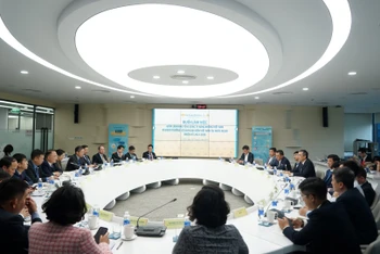 Bộ Ngoại giao làm việc với Vietnam Airlines về tăng cường phối hợp tại nước ngoài
