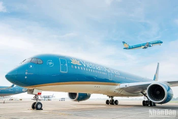 6 tháng đầu năm, Vietnam Airlines đạt doanh thu hơn 44.000 tỷ đồng, tăng 47% so với cùng kỳ; lãi gộp đạt gần 2.900 tỷ đồng.