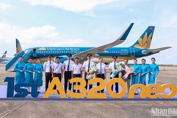 Hãng hàng không Quốc gia Việt Nam (Vietnam Airlines) đón nhận “tân binh” Airbus A320neo gia nhập đội máy bay của hãng.