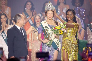 Thí sinh Hàn Quốc đăng quang Hoa hậu Trái đất. (Ảnh: Miss Earth)