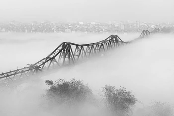 "Sương trắng trong miền cổ tích" – Nghệ sĩ nhiếp ảnh Giang Sơn Đông. (Ảnh: Trung tâm Lưu trữ Quốc gia I)