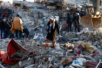 Trận động đất kinh hoàng gây thiệt hại nặng nề về con người và tài sản tại Thổ Nhĩ Kỳ và Syria ngày 6/12. (Ảnh: Reuters)