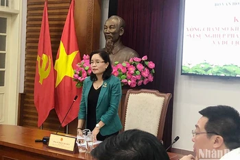 Thứ trưởng Trịnh Thị Thủy phát biểu tại buổi khai mạc vòng chấm sơ khảo giải.