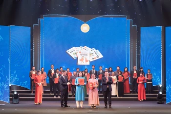 Bộ “15 bí kíp giúp tớ an toàn” đoạt giải C giải Sách Quốc gia 2023. (Ảnh: Nhà xuất bản Kim Đồng)