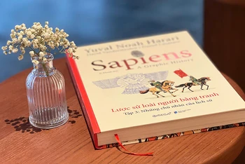 Tiếp cận độc giả trẻ với “Sapiens: Lược sử loài người bằng tranh”