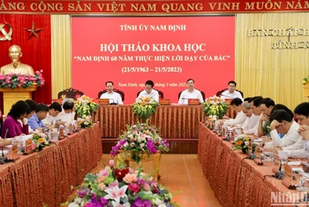 Quang cảnh Hội thảo khoa học "Nam Định 60 năm thực hiện lời dạy của Bác".