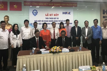 Đại diện HUBA và HFIC ký thỏa thuận hợp tác.