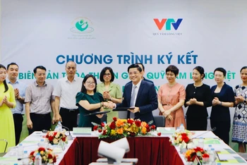 Bệnh viện Phụ Sản Hà Nội và quỹ Tấm lòng Việt-Đài Truyền hình Việt Nam đã ký kết biên bản thỏa thuận chương trình "Vì một niềm tin hạnh phúc".