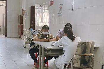 Bệnh nhân khám tại Viện Sức khỏe tâm thần, Bệnh viện Bạch Mai. 