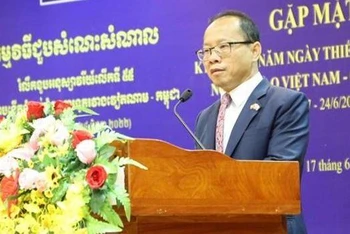 Ông Chay Navuth, Đại sứ Vương quốc Campuchia tại Việt Nam. (Ảnh: TTXVN phát)