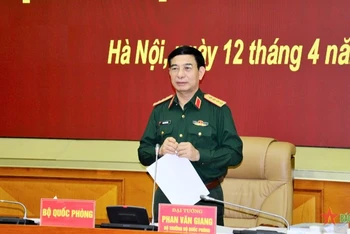 Đại tướng Phan Văn Giang phát biểu chỉ đạo tại buổi làm việc. (Ảnh: Báo Quân đội nhân dân)