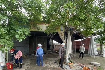 Ban Thực hiện cưỡng chế Ủy ban nhân dân huyện Ninh Giang, tỉnh Hải Dương đã tiến hành cưỡng chế, thu hồi đất đối với 4 hộ dân để thực hiện Dự án xây dựng khu dân cư mới phía nam xã Tân Hương.