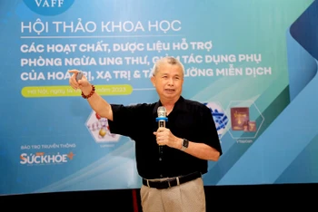Phó Giáo sư, Tiến sĩ Trần Đáng, Chủ tịch Hiệp hội thực phẩm chức năng Việt Nam.
