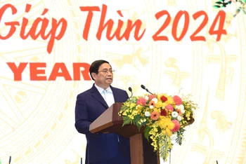 Thủ tướng Phạm Minh Chính phát biểu ý kiến tại buổi chiêu đãi.