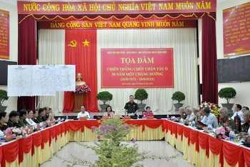 Quang cảnh tọa đàm.