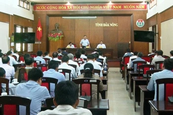 Quang cảnh buổi làm việc Đoàn công tác của Bộ Y tế với Ủy ban nhân dân tỉnh Đắk Nông về công tác phát triển y dược học cổ truyền.