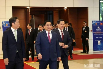 Thủ tướng Phạm Minh Chính đến dự Diễn đàn Kinh tế Việt Nam.