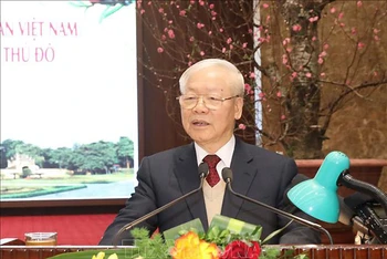 Tổng Bí thư Nguyễn Phú Trọng chúc Tết Đảng bộ, chính quyền và nhân dân Thủ đô Hà Nội. (Ảnh: Phương Hoa/TTXVN)