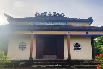 Nhà thờ Danh tướng Hoàng Kế Viêm ở xã Lương Ninh, huyện Quảng Ninh (Quảng Bình).