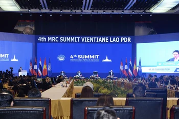 Toàn cảnh Phiên toàn thể Hội nghị cấp cao Ủy hội sông Mekong lần thứ 4. (Ảnh: THANH GIANG)