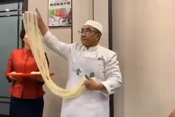 [Video] Khám phá “thiên hạ đệ nhất mỳ” ở Trung Quốc
