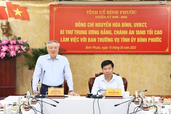 Chánh án Tòa án nhân dân tối cao phát biểu tại buổi làm việc với Ban Thường vụ Tỉnh ủy Bình Phước.