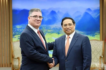 [Ảnh] Thủ tướng Phạm Minh Chính tiếp Bộ trưởng Nội vụ Cuba